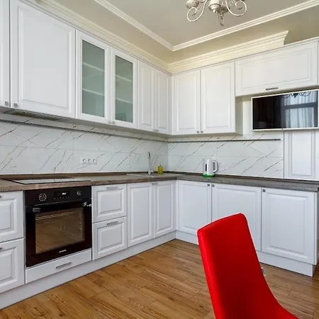 דירה Two-room With Balcony And View אודסה